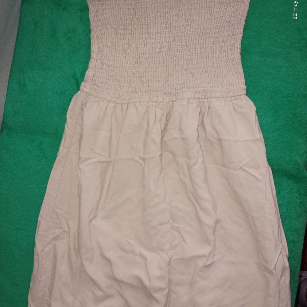 Elegant Cream Strapless Dress